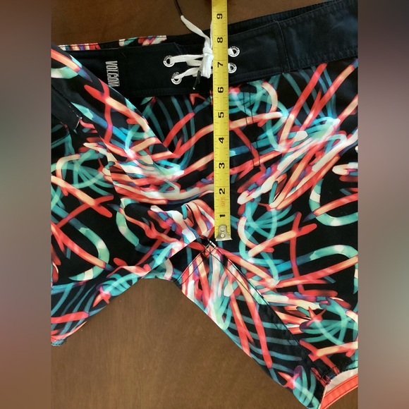 Volcom Miss Mod womens board shorts swim boardshorts black size 7 - Picture 5 of 7